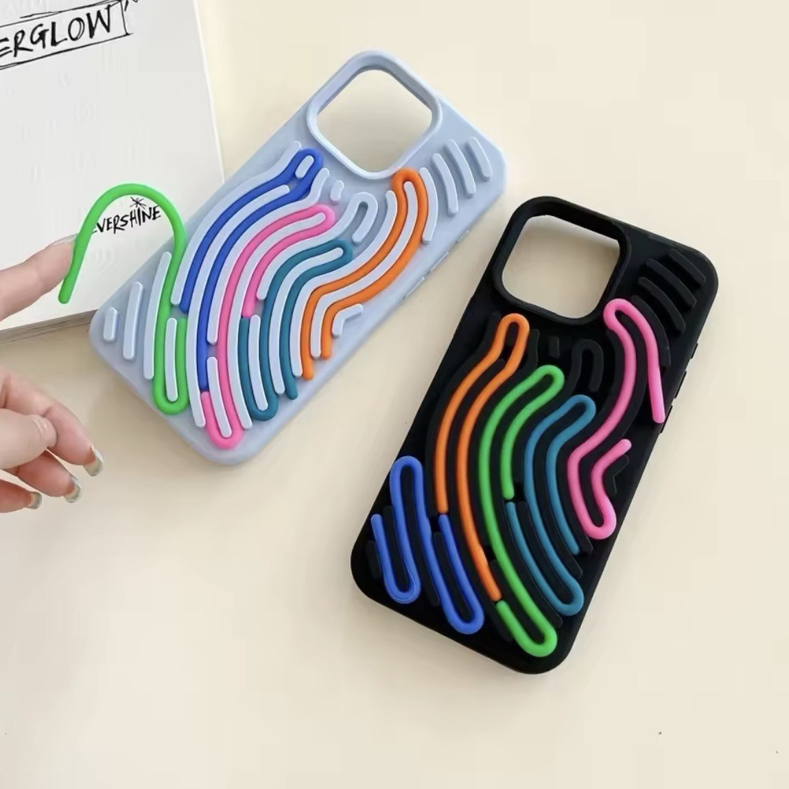 The Flowy Case